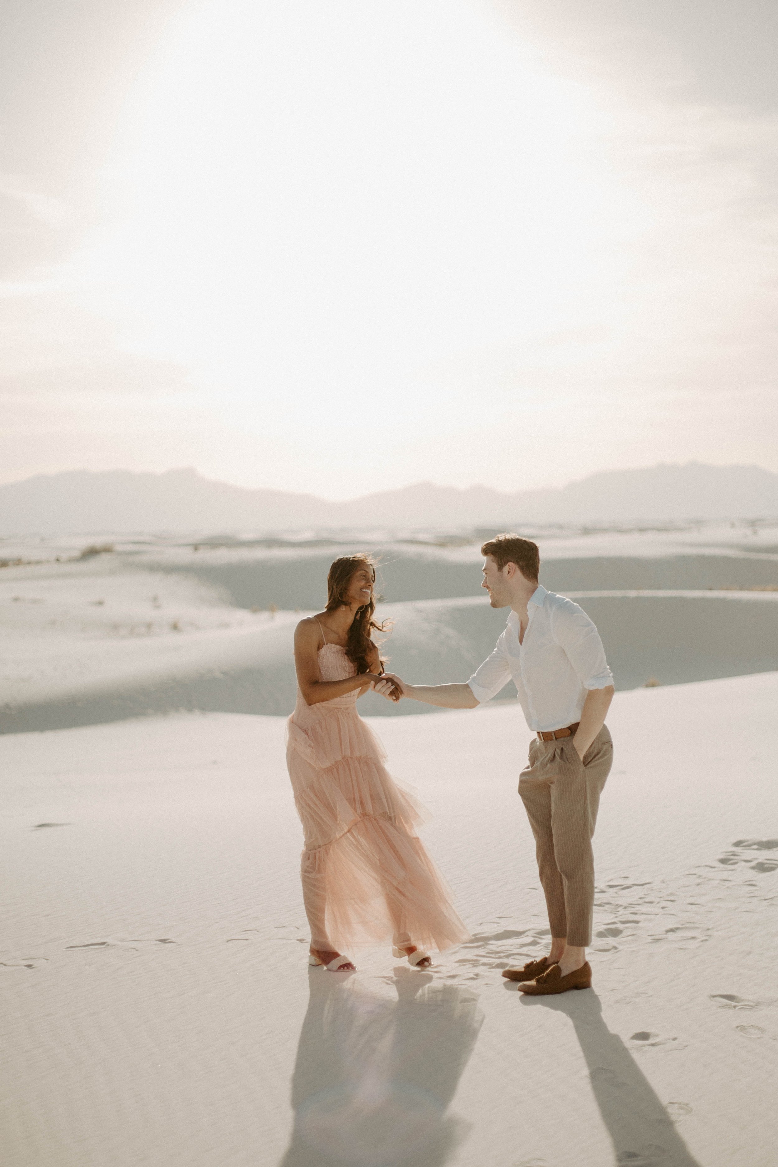 White Sands Engagment Photographer