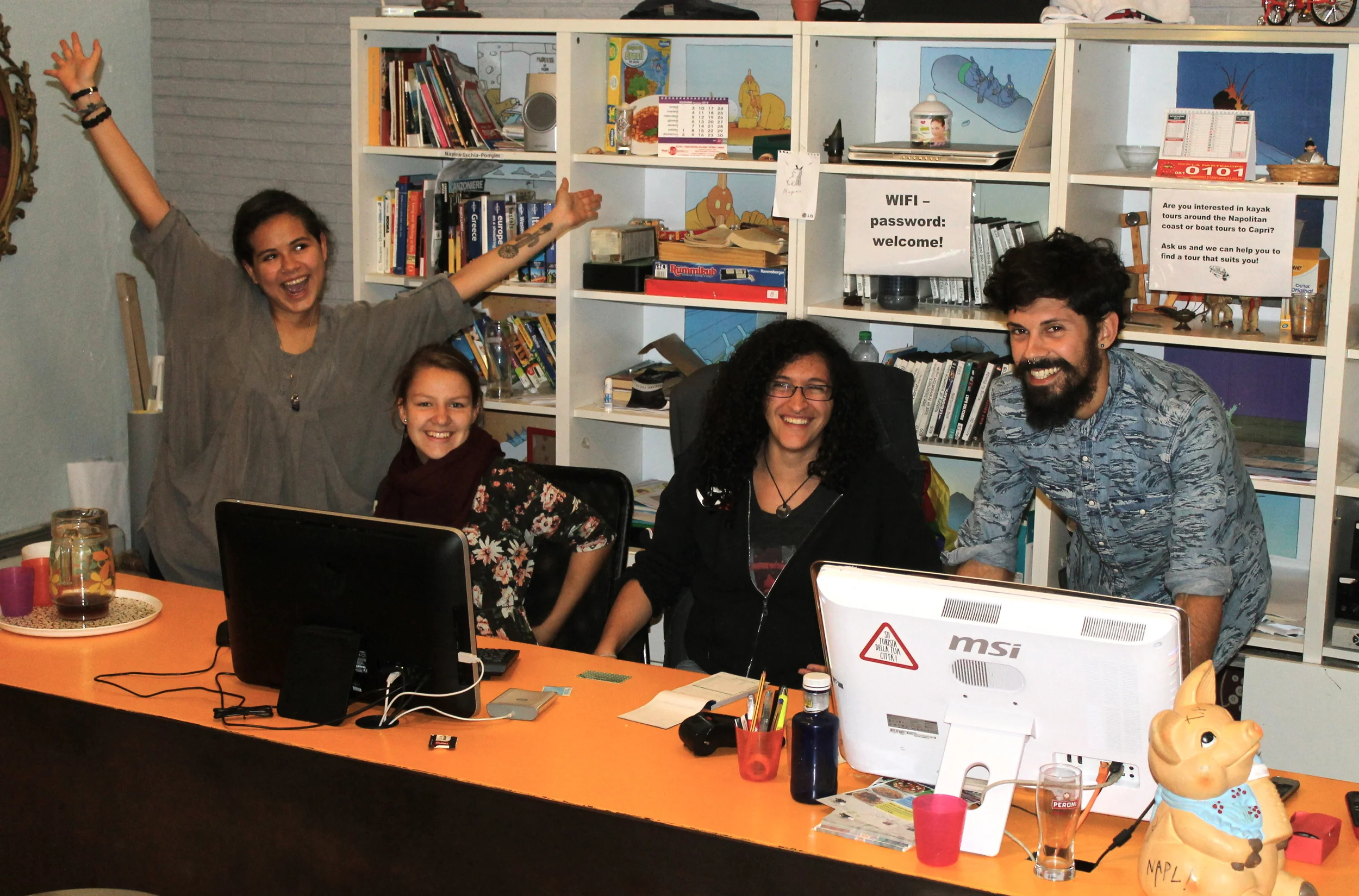 An enthusiastic and international (Mexican, German, Canadian and Argentinian) group at reception. 