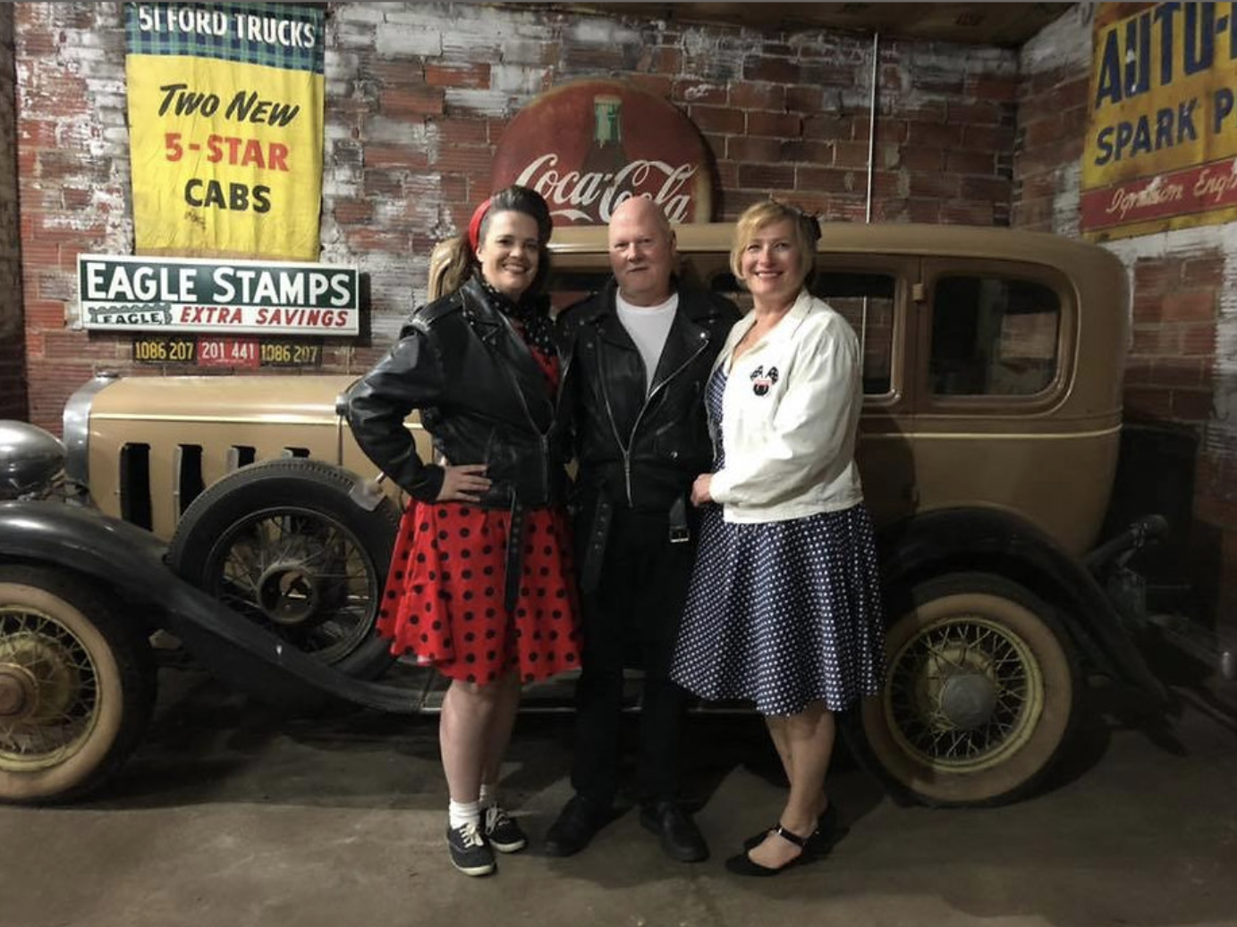 Barrelhouse Blend Trio + Chuck's Wood Fired Pizza 