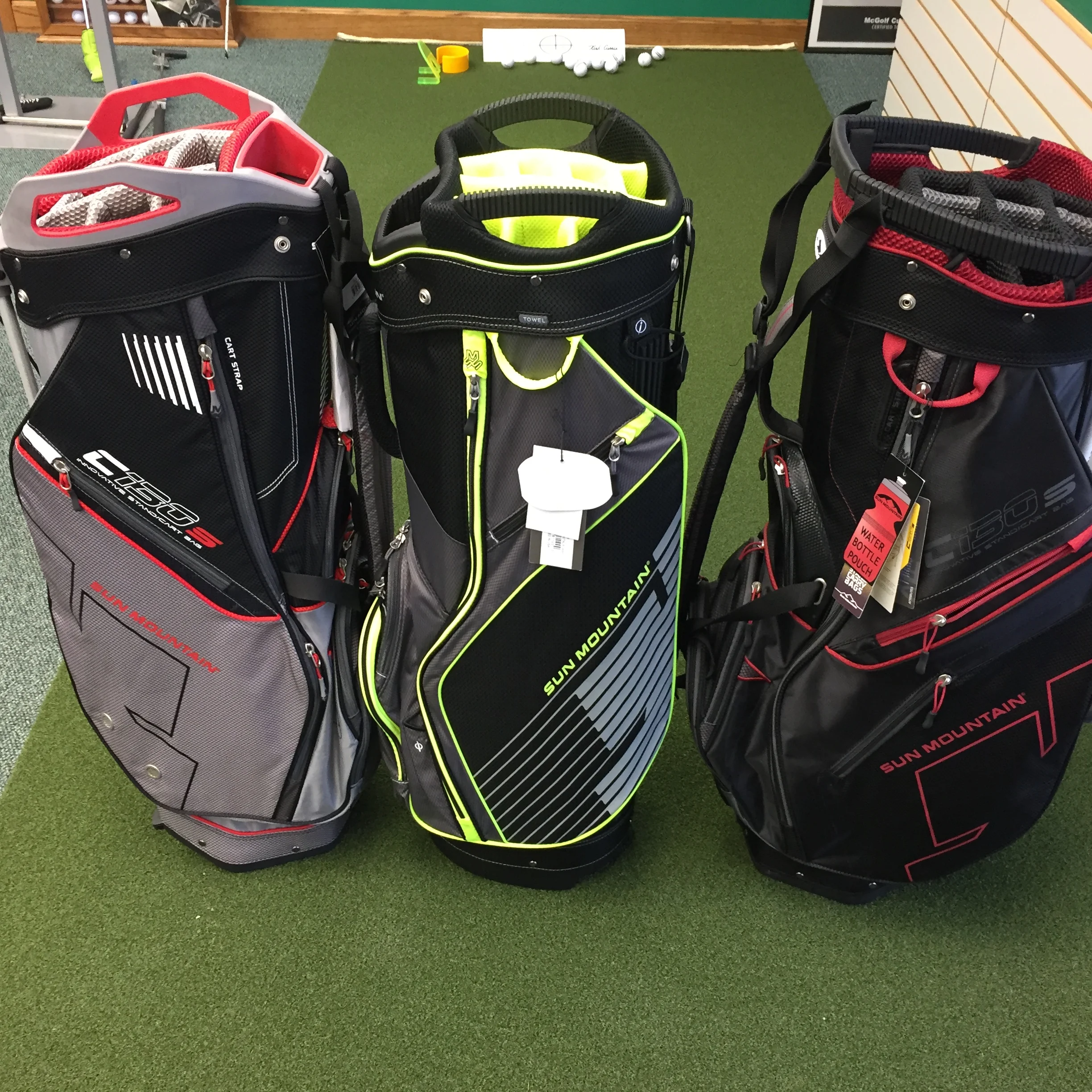 NEW!! Sun Mountain bags just in!!!