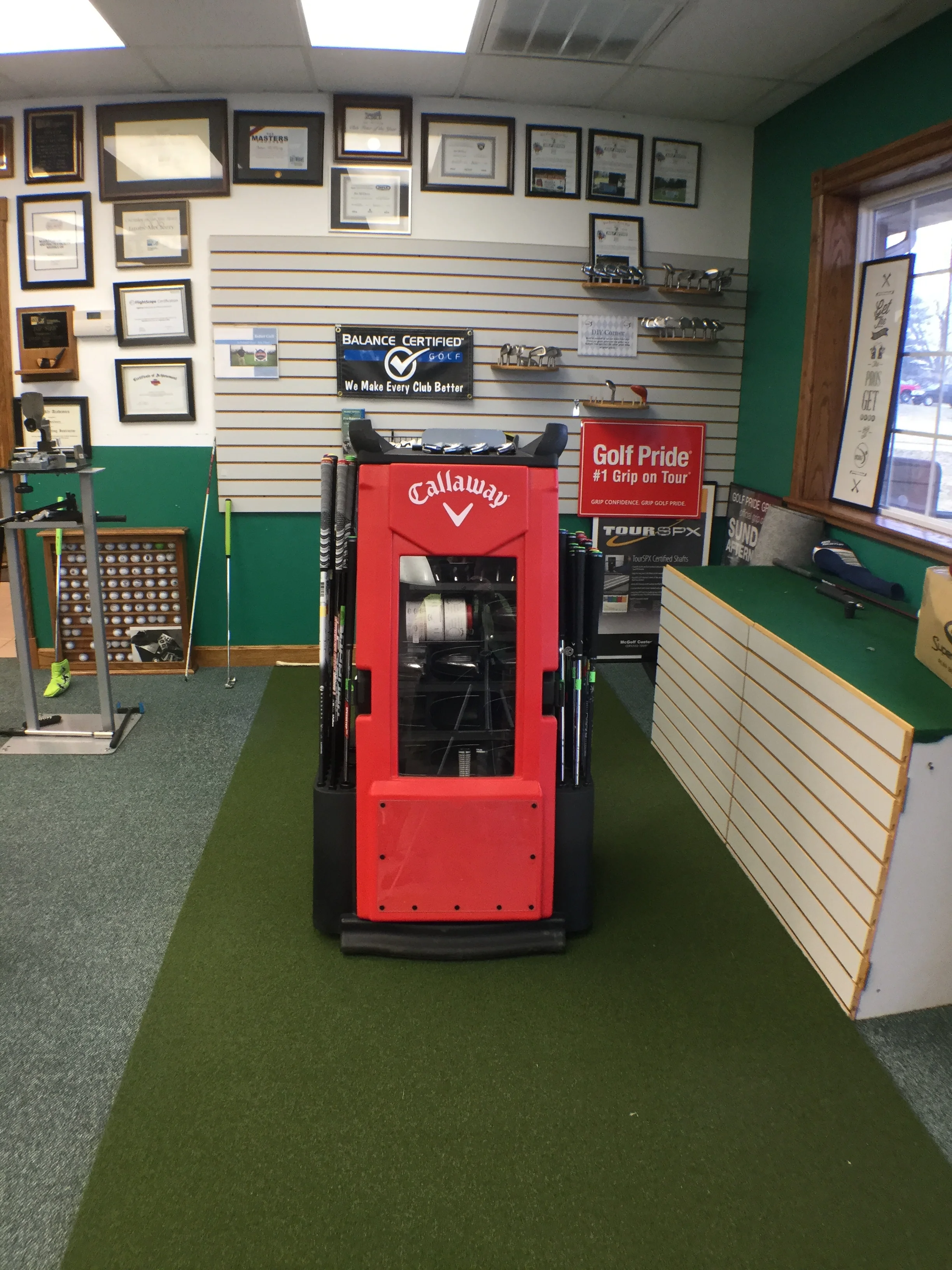 Callaway fitting cart is here