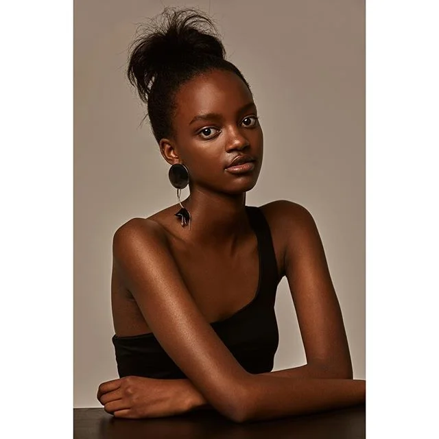 Mondays made better with @sameerahosman @chic_development 📸 @anajst 💇 @jasmineabmakeup