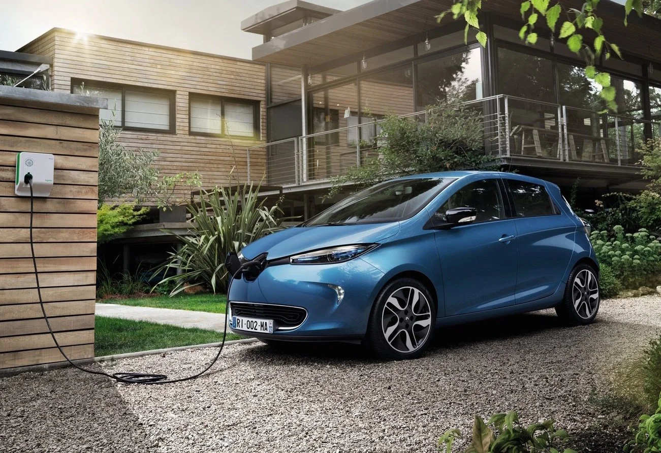 *Overseas model shown - Australian charging station and vehicle may be different