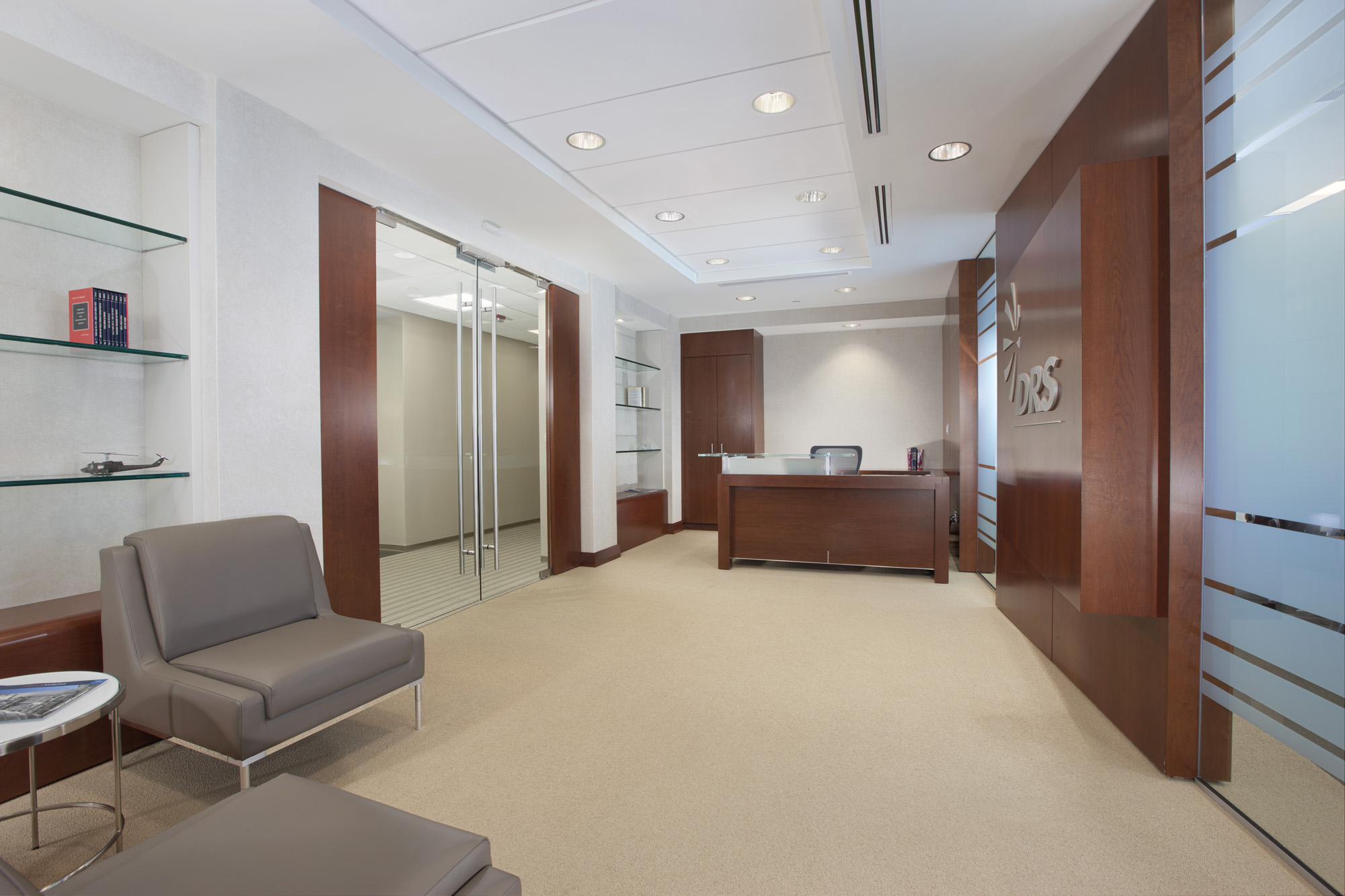 DRS VA Office Interior Image R121254.jpg