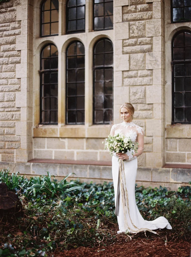 Modern & Timeless Wedding Inspiration