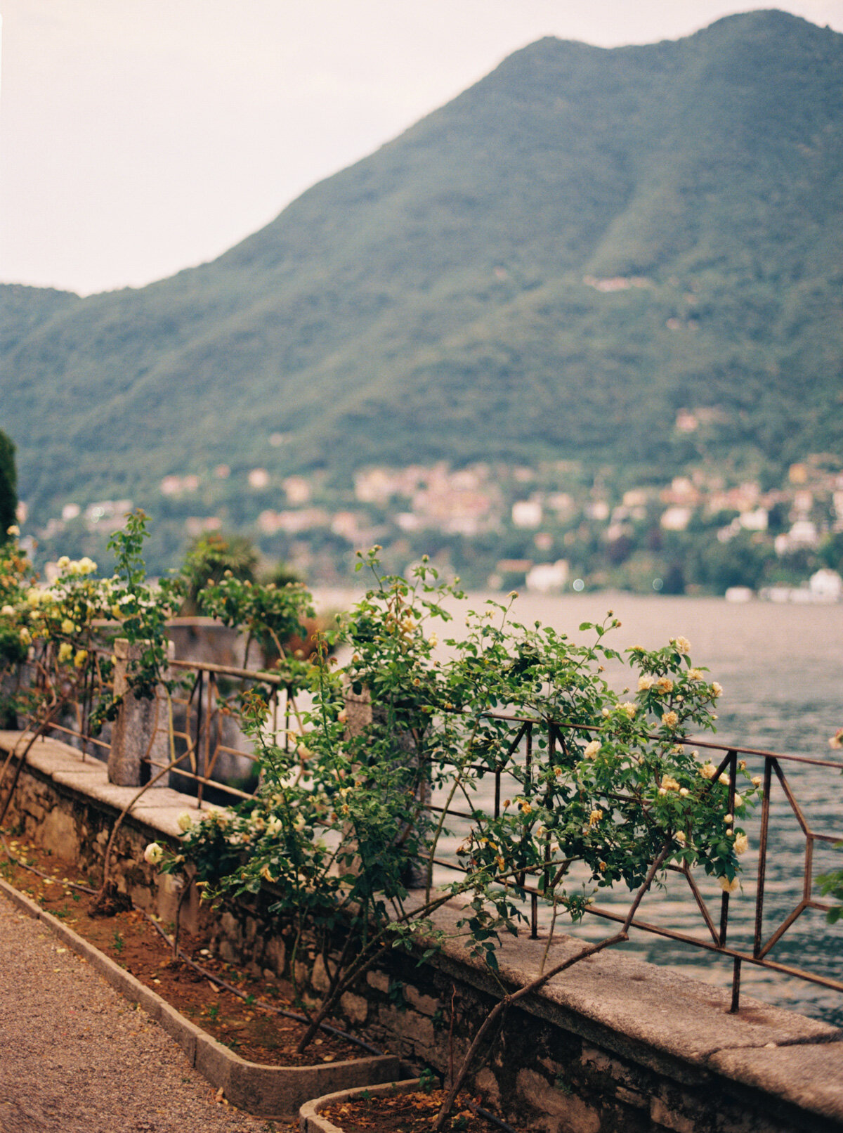 Lake-Como-Villa-Pizzo-Wedding-Katie-Grant-destination-wedding (81 of 93).jpg