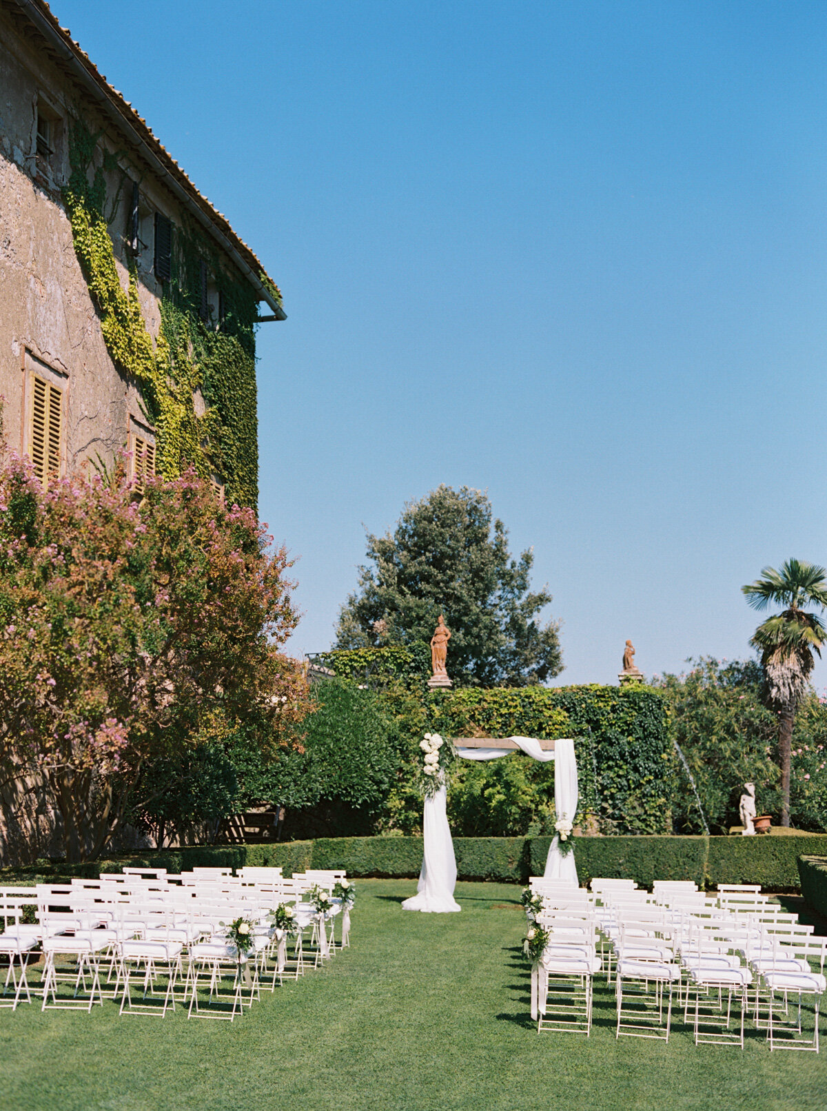 Borgo-Stommenano-Florence-Tuscany-Katie-Grant-destination-wedding (16 of 47).jpg