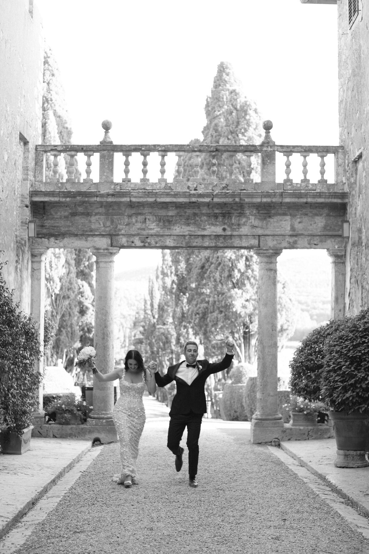 Borgo-Stommenano-Florence-Tuscany-Katie-Grant-destination-wedding (36 of 47).jpg