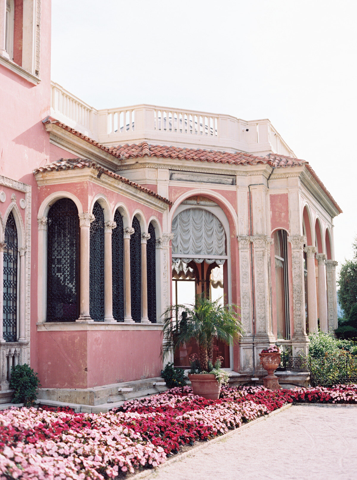 Villa-Ephrussi-de-Rothschild-Monaco-Nice-Saint Tropez-Welcome-Dinner-Katie-Grant-destination-wedding (1 of 37).jpg