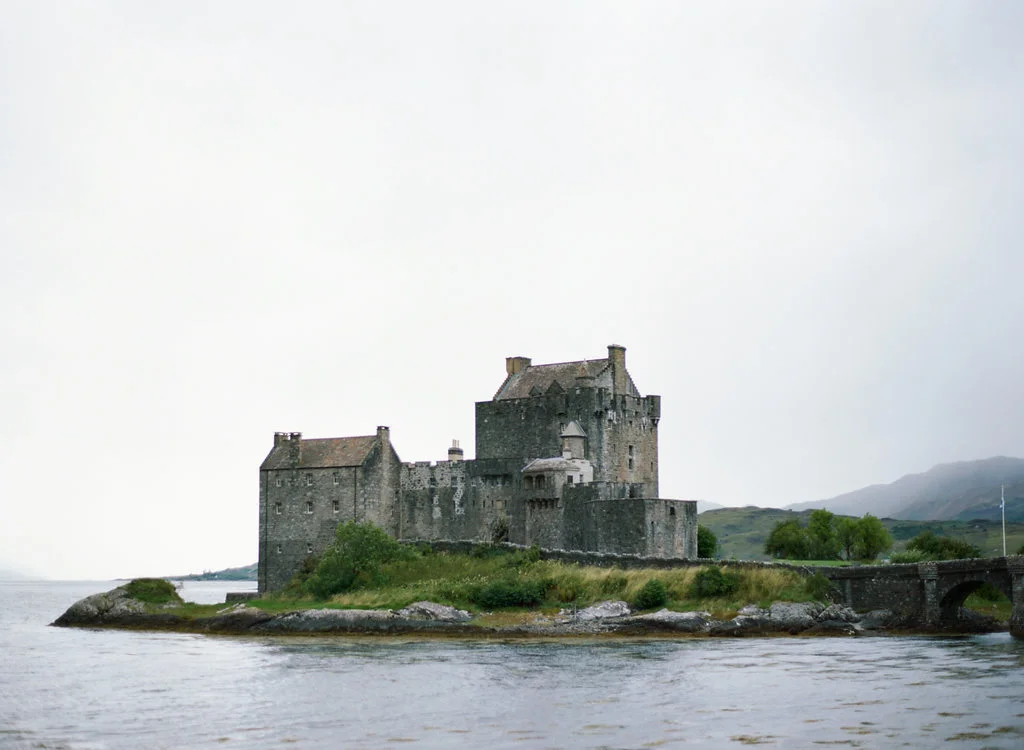 Scotland-Prewedding-highlands-castle-Engagment-Photos-Katie-Grant (3 of 139).jpg