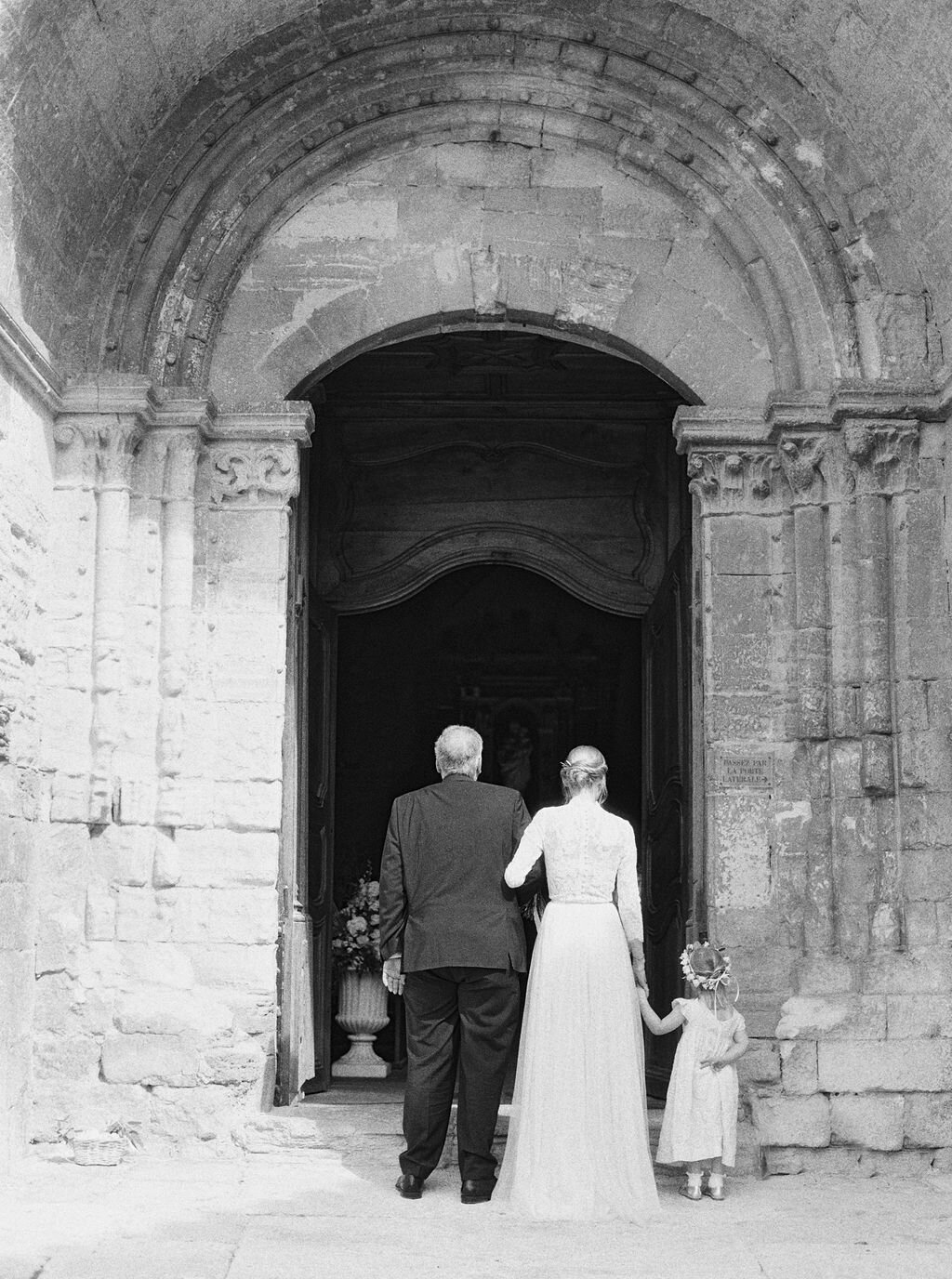 Bastide-Gordes-Provence-France-Wedding-Katie-Grant-Photo(199of743).jpg