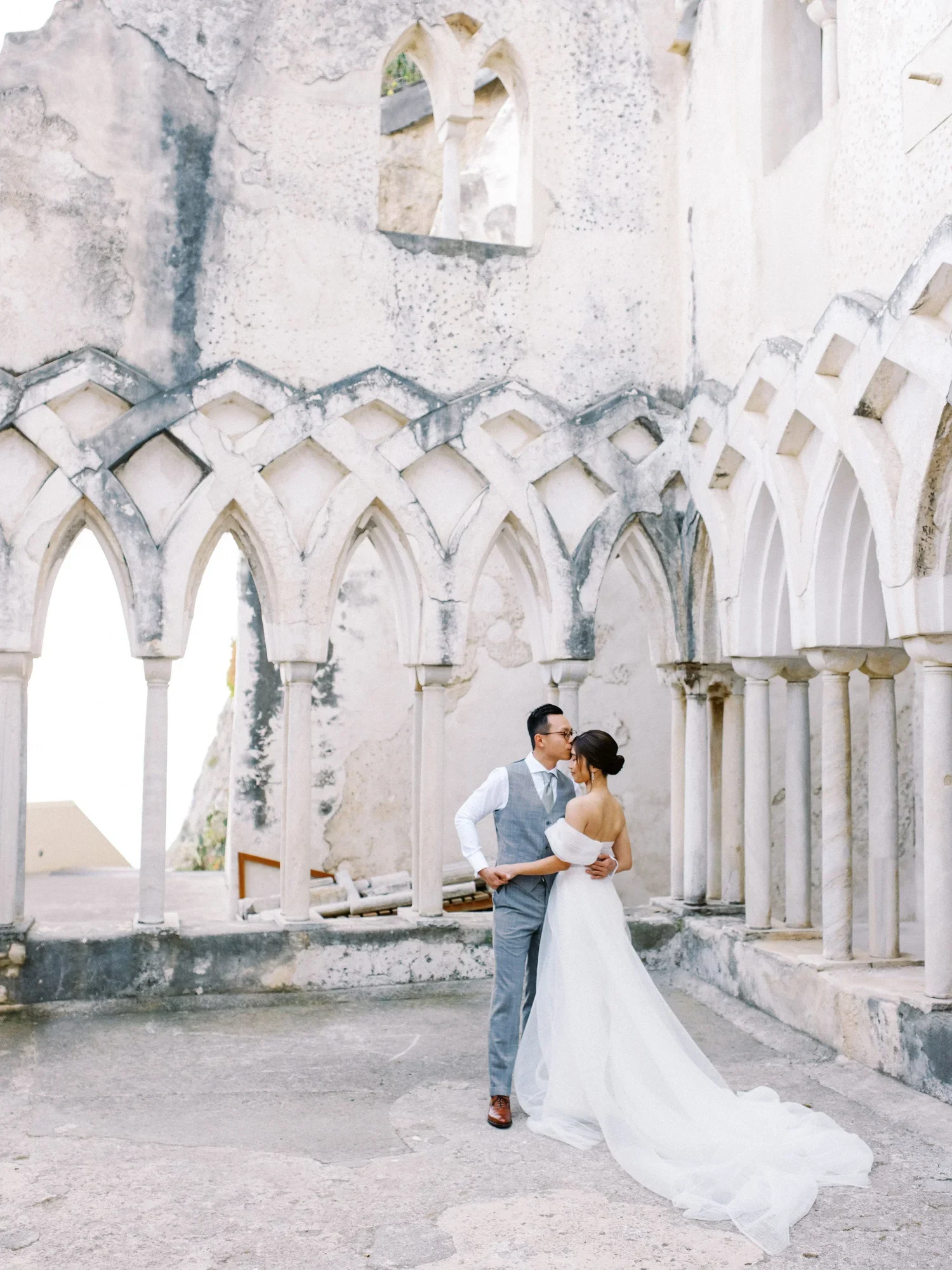 Amalfi Coast Engagement Session with Vintage Car in NH Convento and the Ruins of Basilico Sant'Eustachio