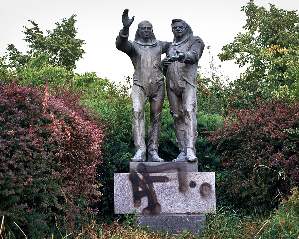  Soviet relics, sites of resistance and their integration into the post communist landscape of Czech Republic and Poland. &nbsp; 