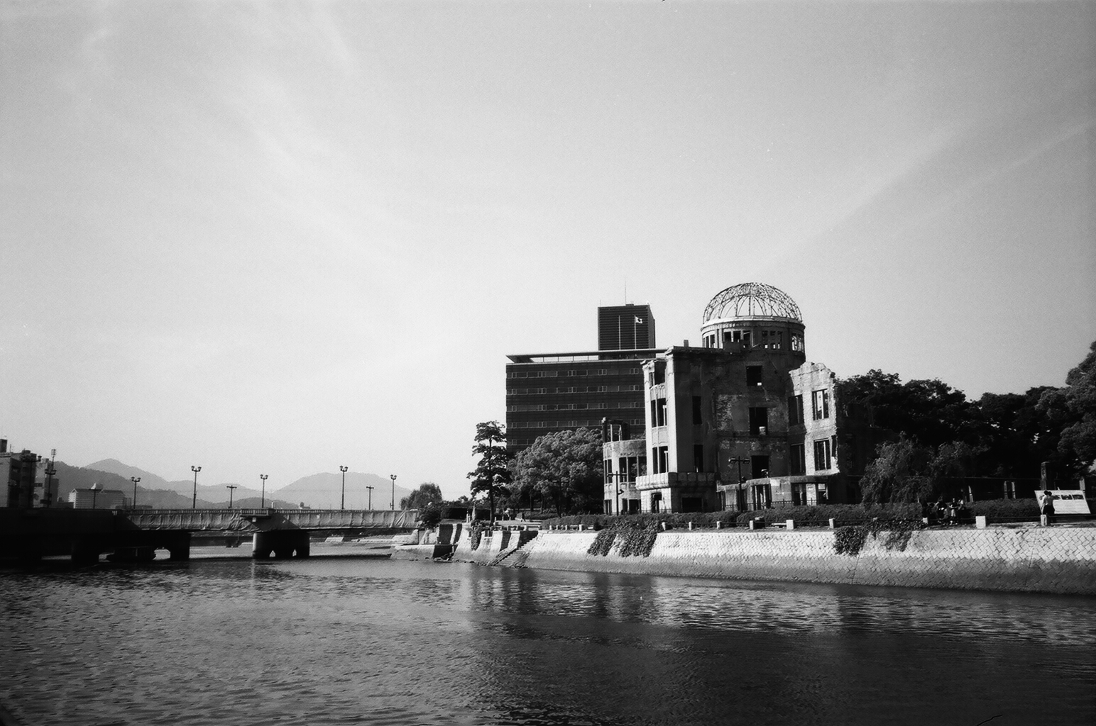  The Peace Dome sits on the bank of the Ōta River. The river formed the famous delta, basins and embankments upon which the city was built, and provided the topography for it's eventual military significance. 
