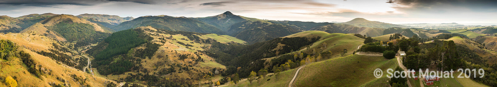 Mt_Watkins_Autumn_180_Panorama.jpg