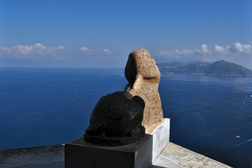 Villa_San_Michele_Sphinx.jpg