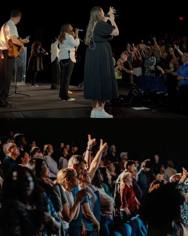 What a beautiful Sunday together 🙌
And we get to do it all again tomorrow. See you at church! 🤍

//

Quel beau dimanche ensemble 🙌
Et on a la chance de revivre &ccedil;a demain. On se voit &agrave; l&rsquo;&eacute;glise! 🤍