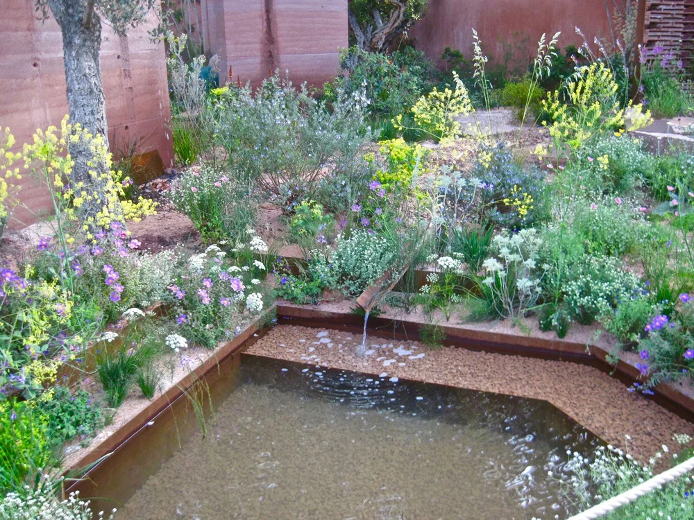 The M&G Garden by Sarah Price, Chelsea Flower Show, 2018