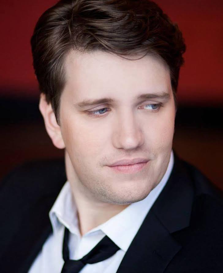 Adam Cioffari Headshot.jpg