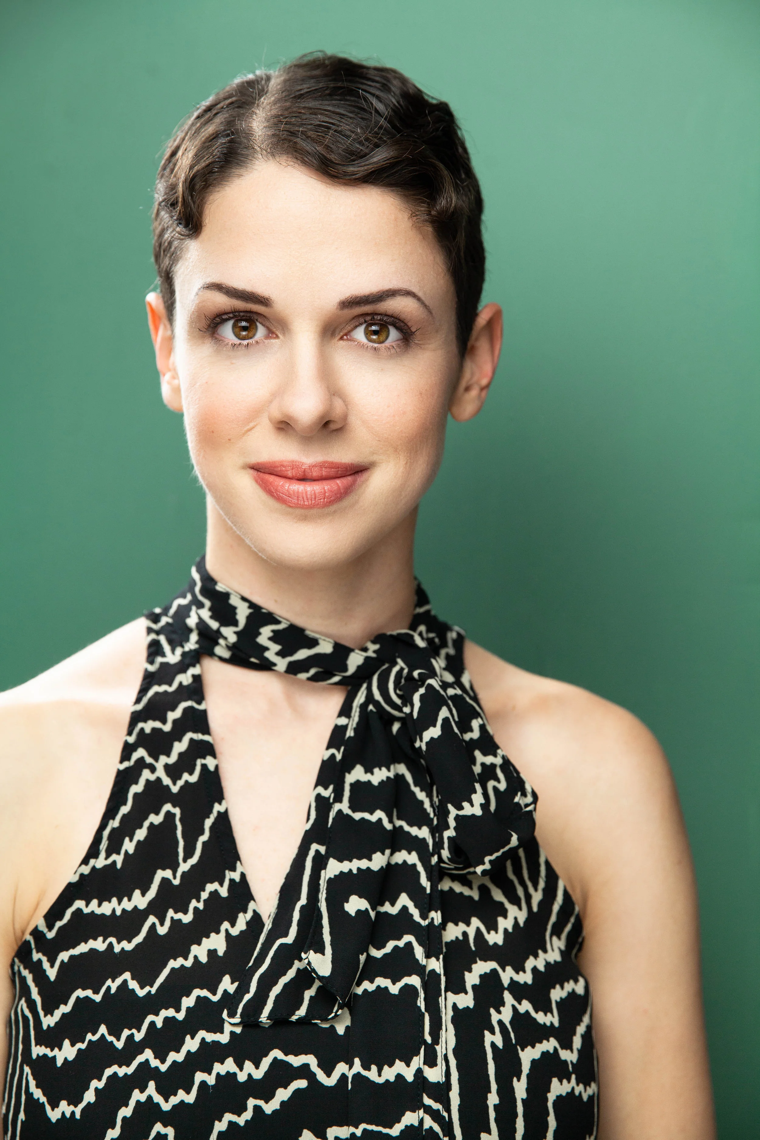 Kinneret Ely third headshot.jpg