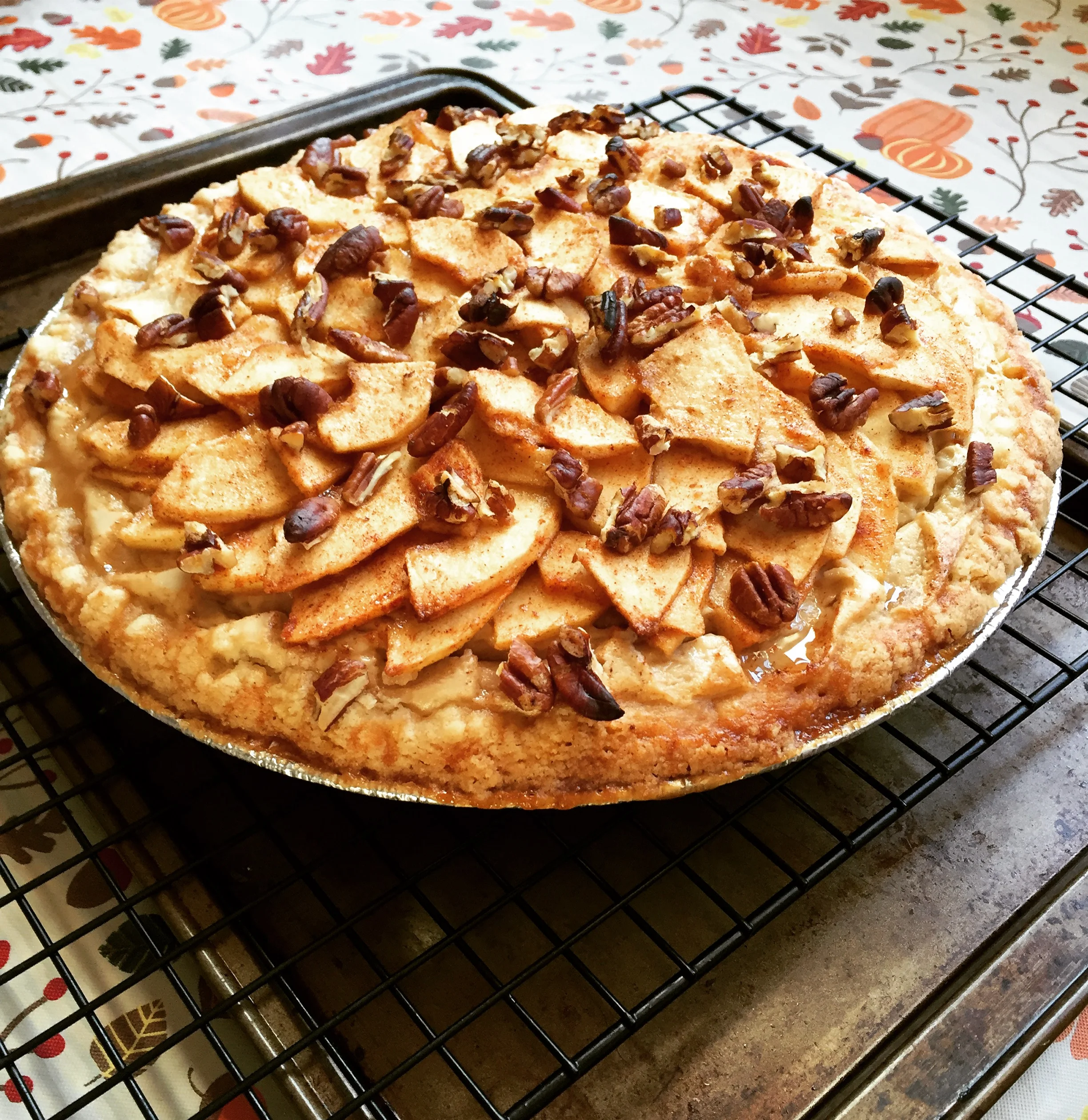 CountryHarvestApplePie2.JPG