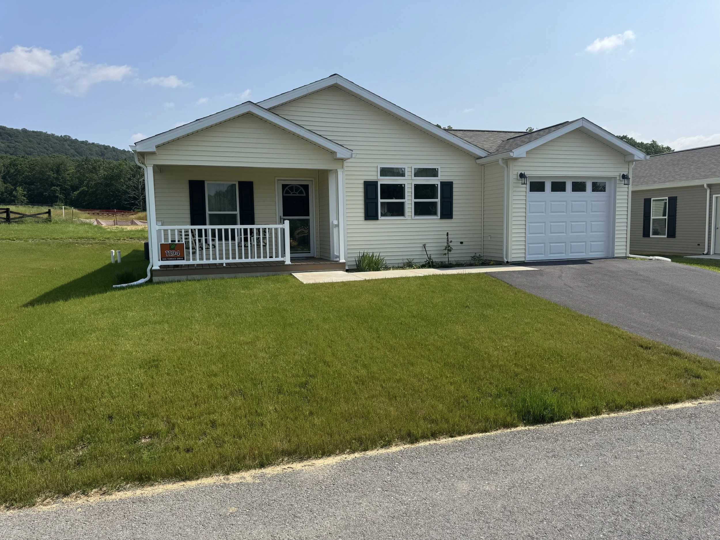 1194 Oak Terrace Drive