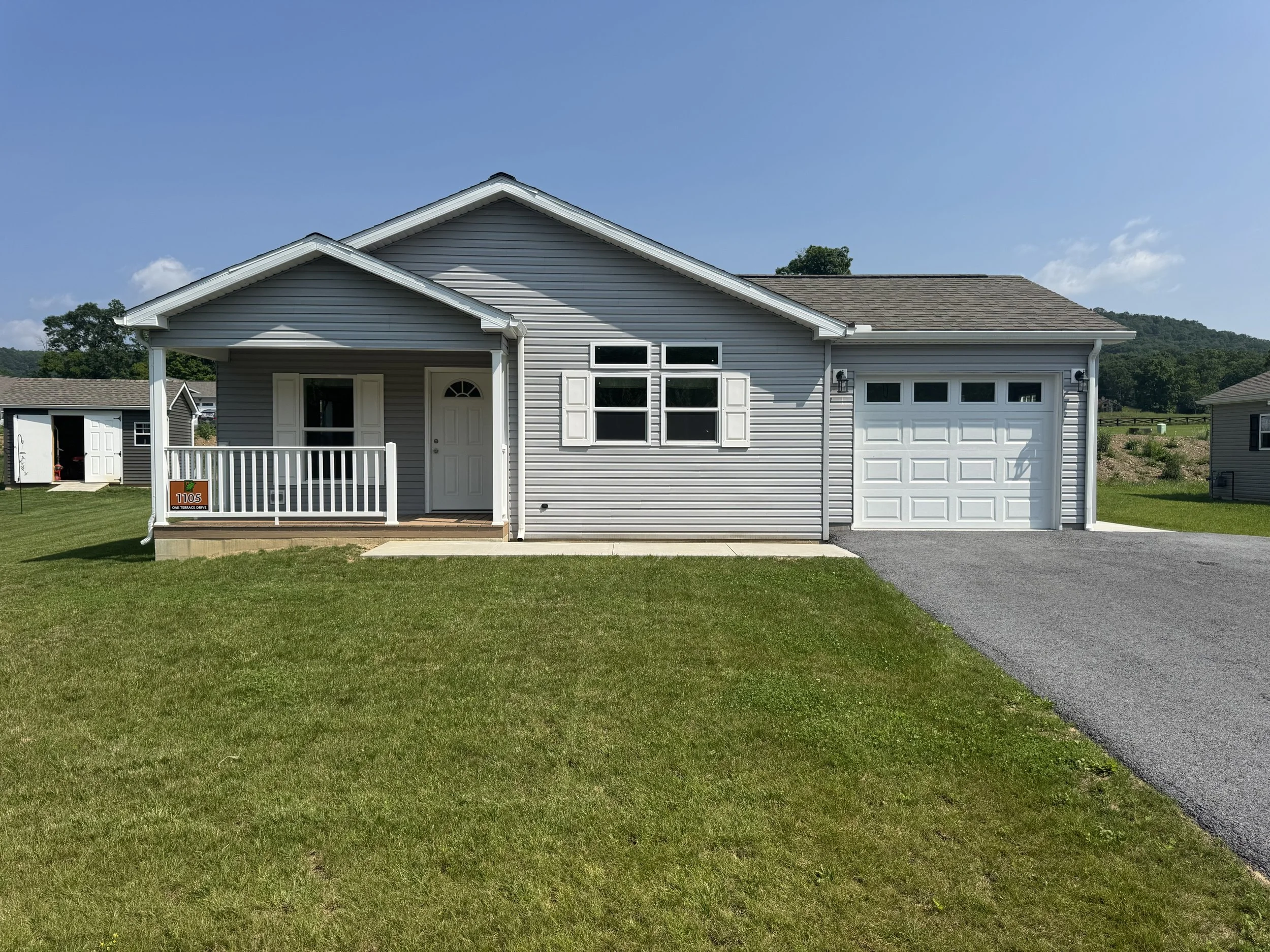 1105 Oak Terrace Drive