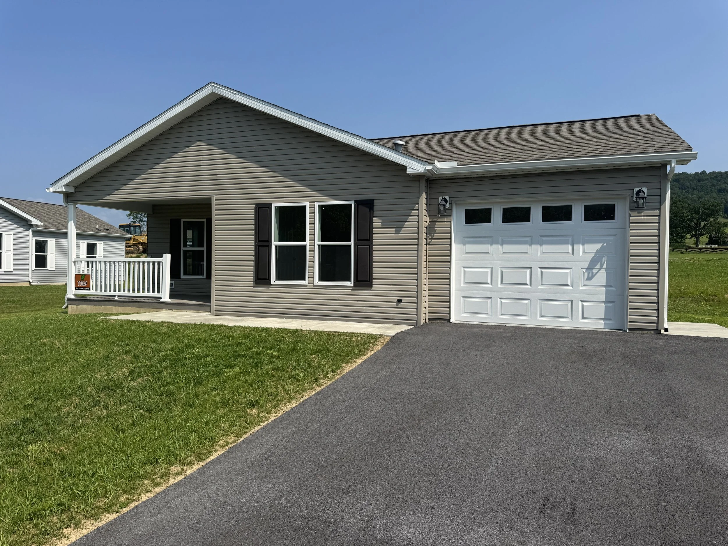 1109 Oak Terrace Drive