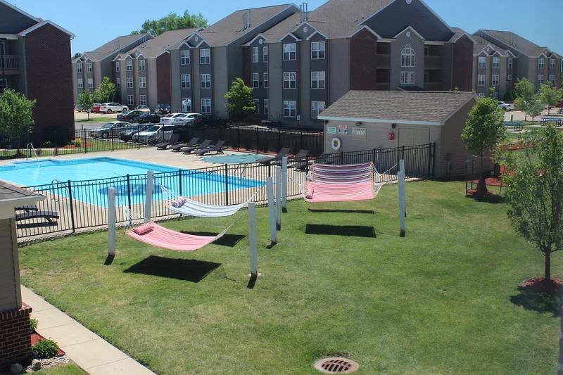 The Pointe at University of Illinois 