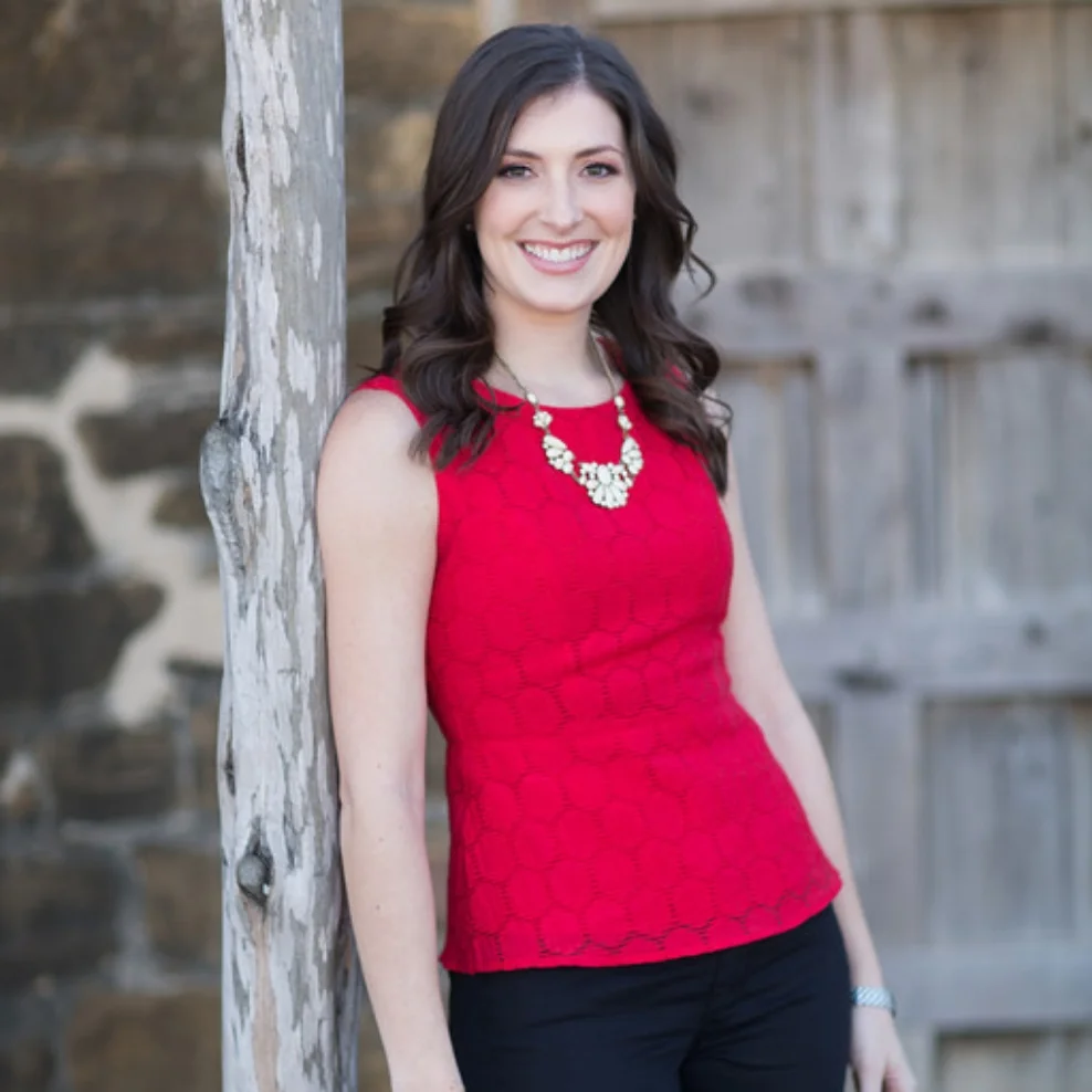 Jacy Virnau- Office Manager