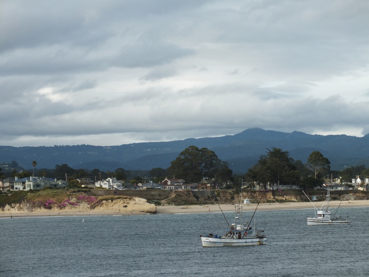 Loma Prieta with fishing boats from Santa Cruz area