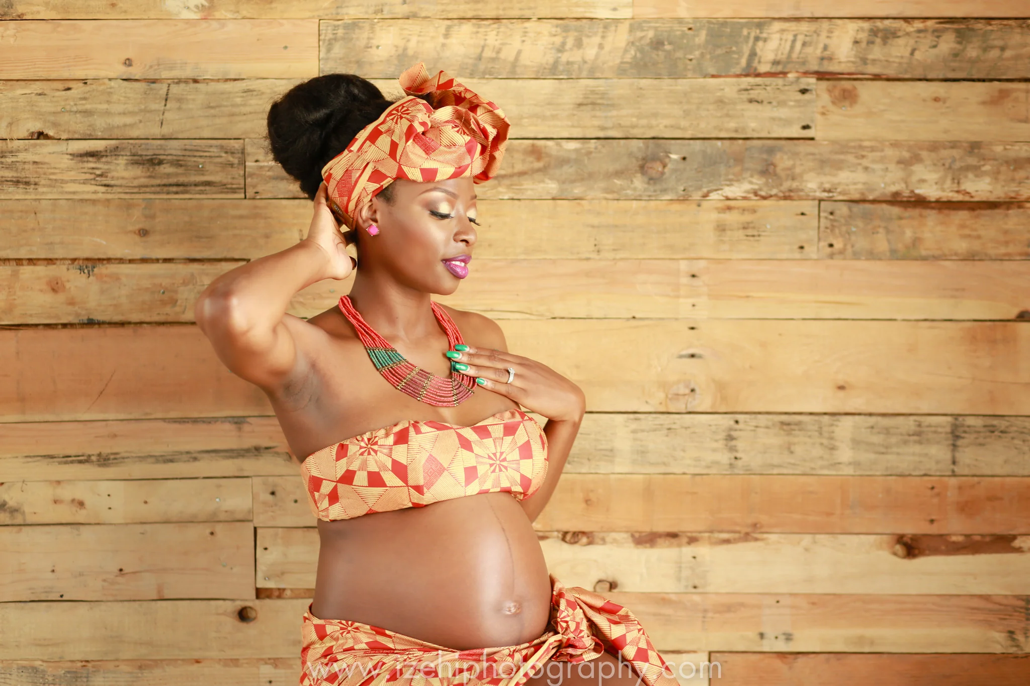 Fierce & Fashionable Dallas Maternity Shoot