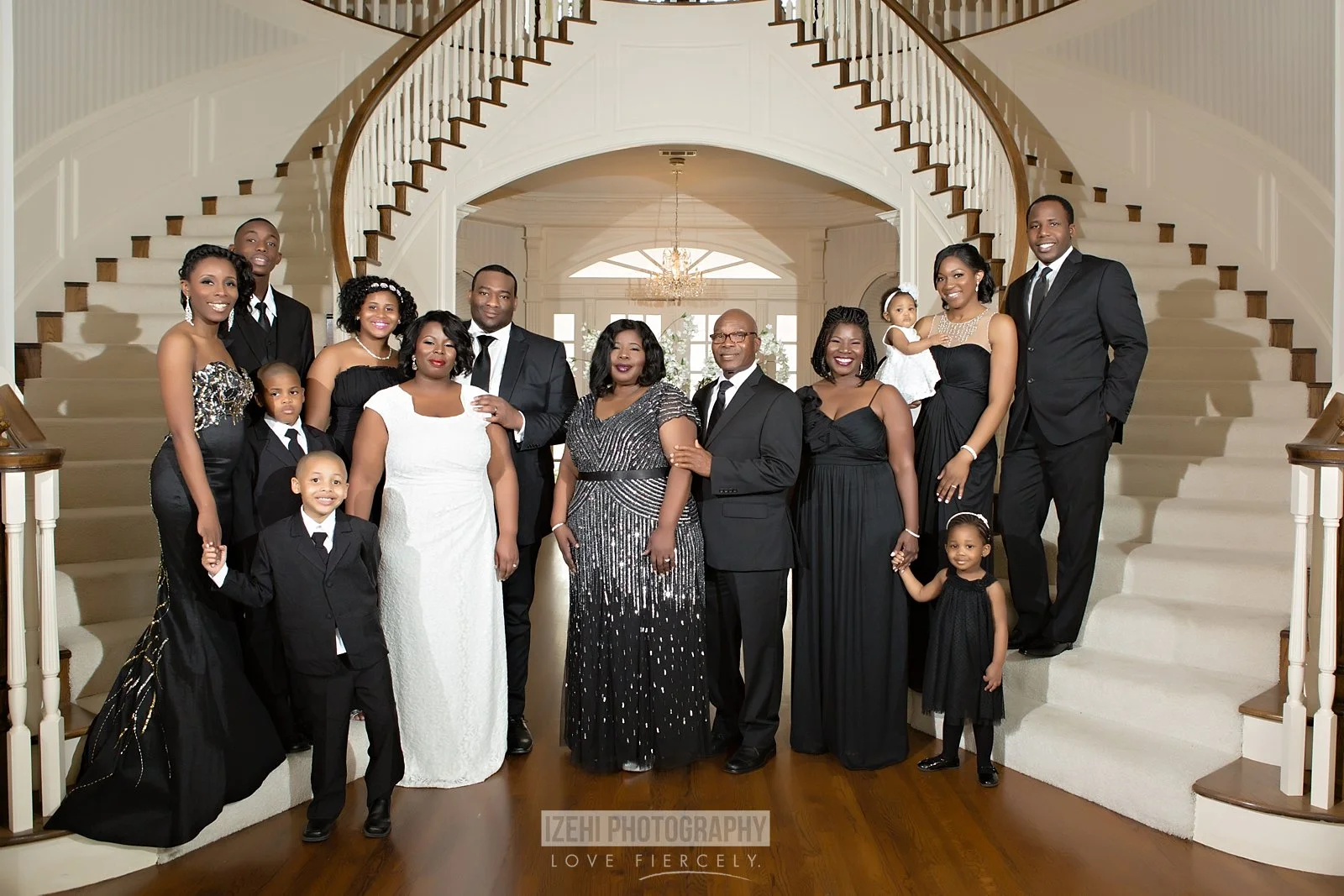 Elegant Multi-Generation Family Portraits