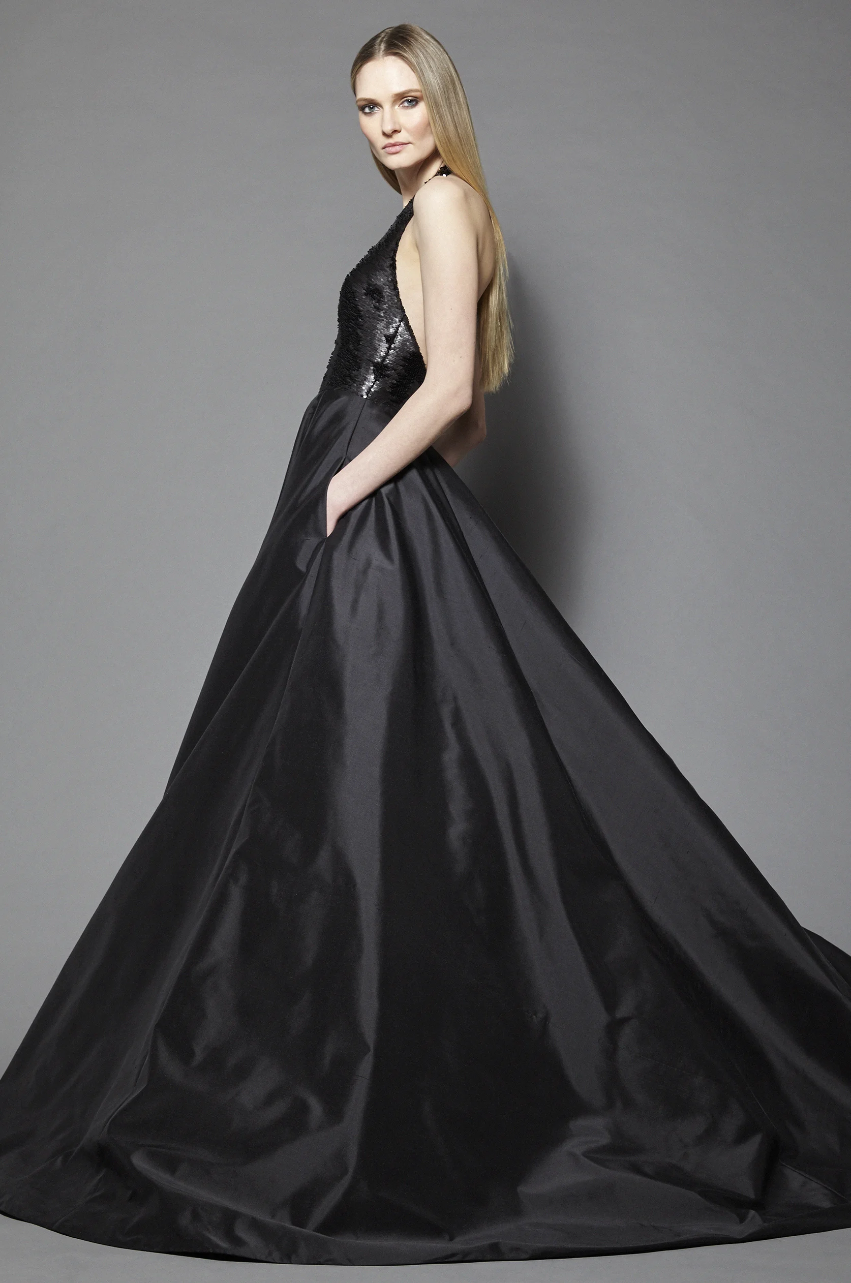 Romona Keveza Collection Style E1756