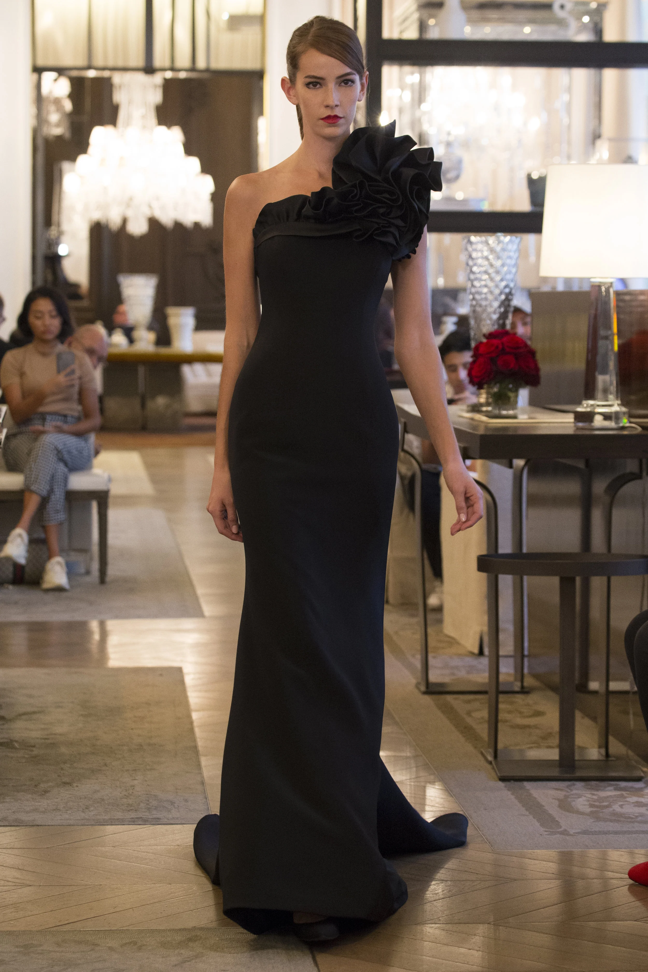 Look1 - E772.jpg