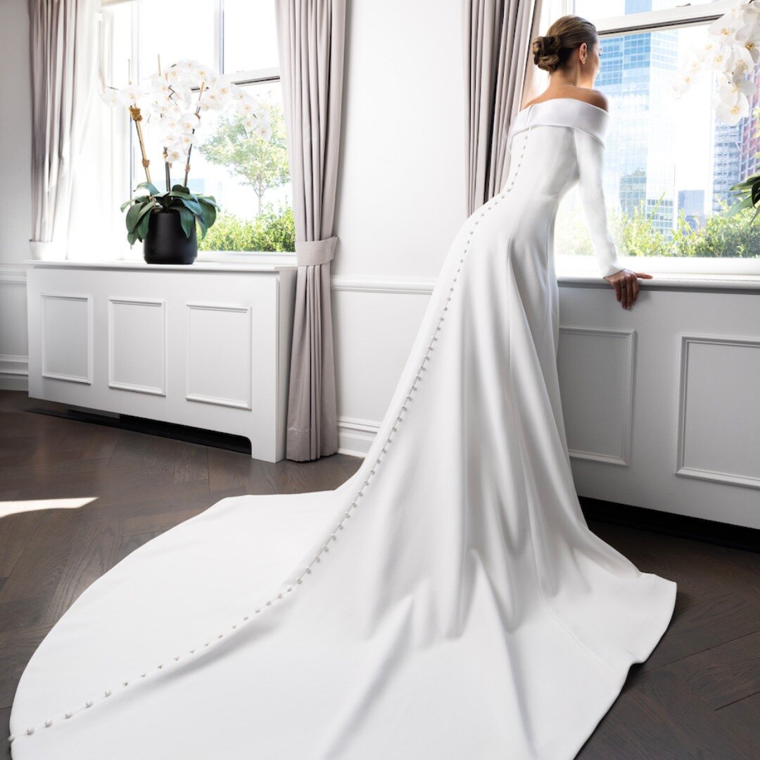 EASTER WEEKEND BRIDAL TRUNK SHOW! 🐰🤍

You are cordially invited to view and shop the latest @romonakevezacollection Bride Fall 2024 at @neimanmarcusbridal  in Dallas TX over the Easter Weekend, March 29th-30th.

To Book your appointment contact Nei