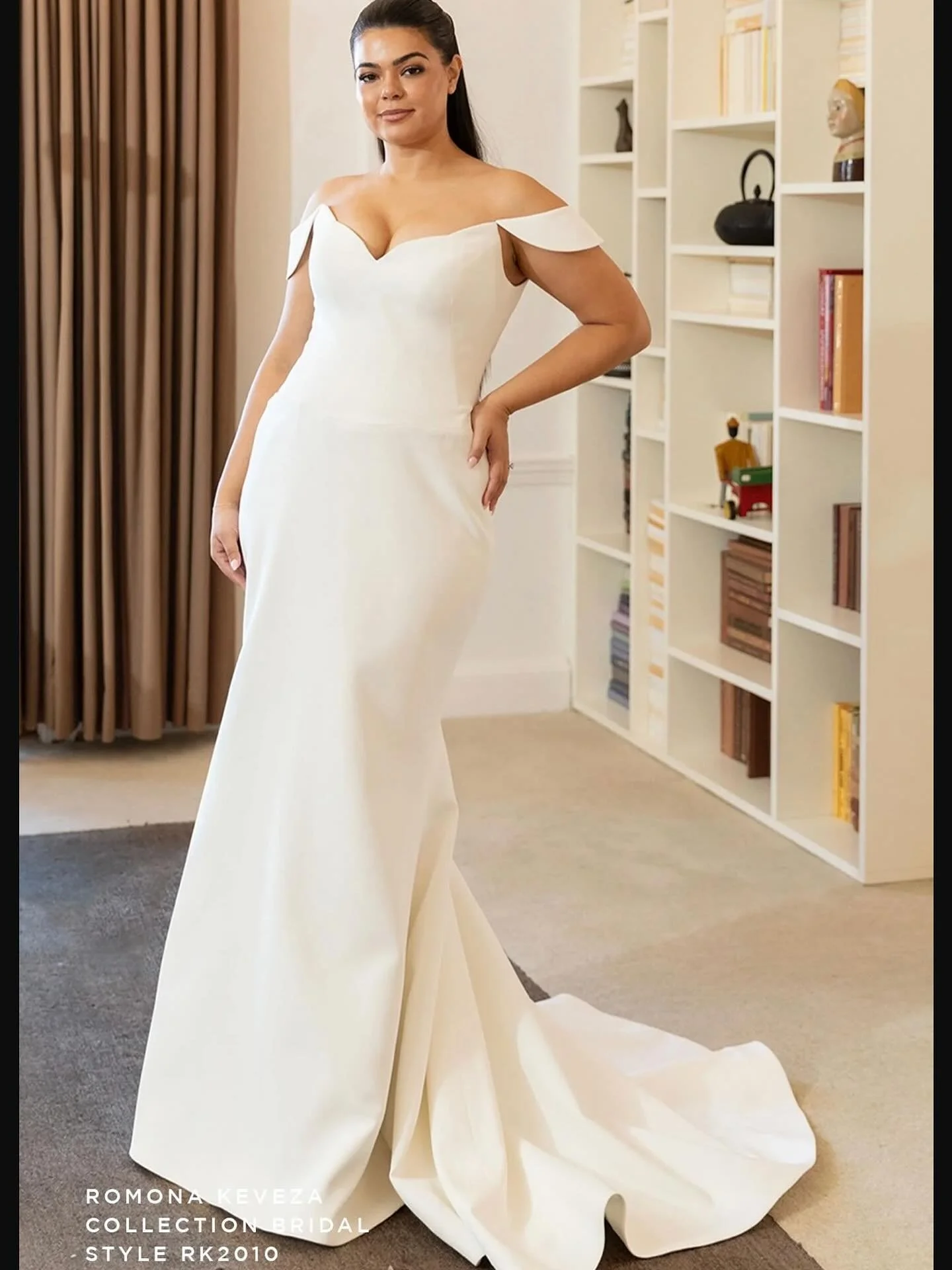 CALLING ALL MASSACHUSETTS BRIDES 
Evermore Bridal is holding a special event this weekend featuring the Romona Keveza Collection! Ready to find &lsquo;the one&rsquo;?
