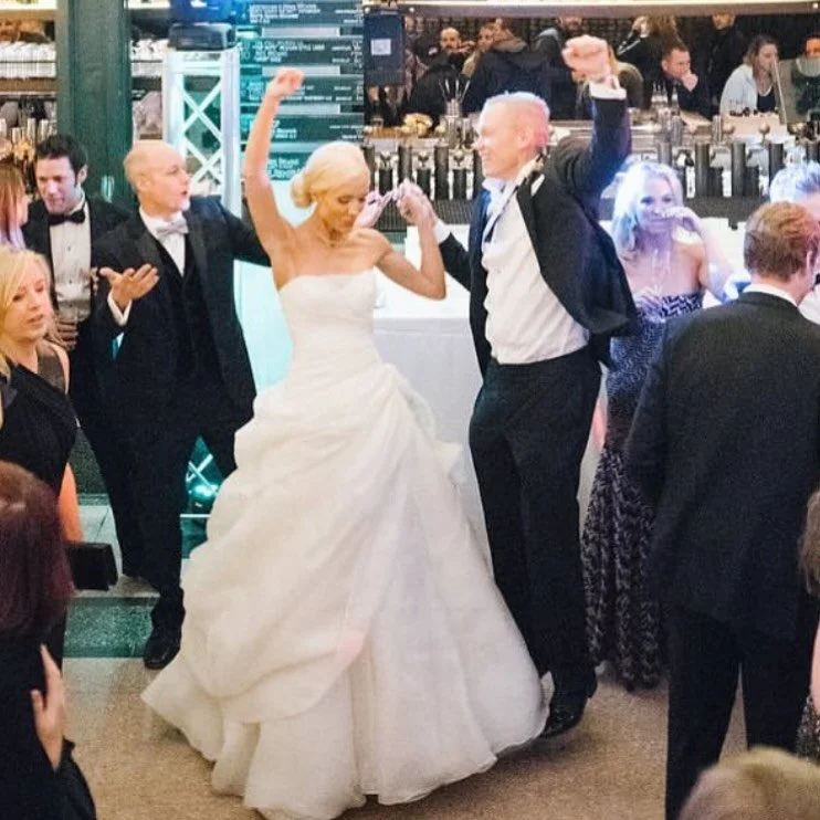 Celebrating Love
For more information on this gorgeous gown please email 
Info@romonakeveza.com