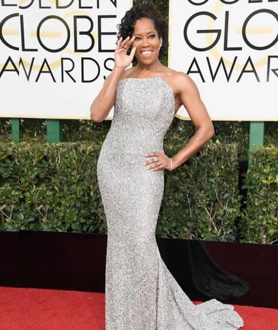 RED CARPET MEMORIES When I saw Award Winner Regina King step out in my gown at the 74th Golden Globes I understood why the press called her red carpet royalty. She looked stunning!