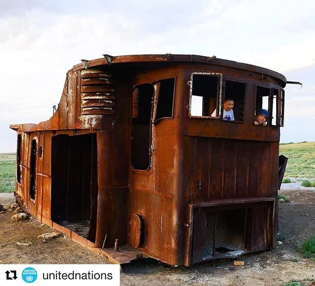 #images4change #community #growth #development #economy #Repost @unitednations // Once one of the four largest lakes in the world, the Aral Sea was slowly but surely becoming a desert. 
20 years after the #UnitedNationsDevelopment Programmes's first 