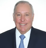 Alberto Vallarino Clément • Por 5 años Exministro de Economía y Finanzas. Banquero. Expresidente del Sindicato de Industriales de Panamá.