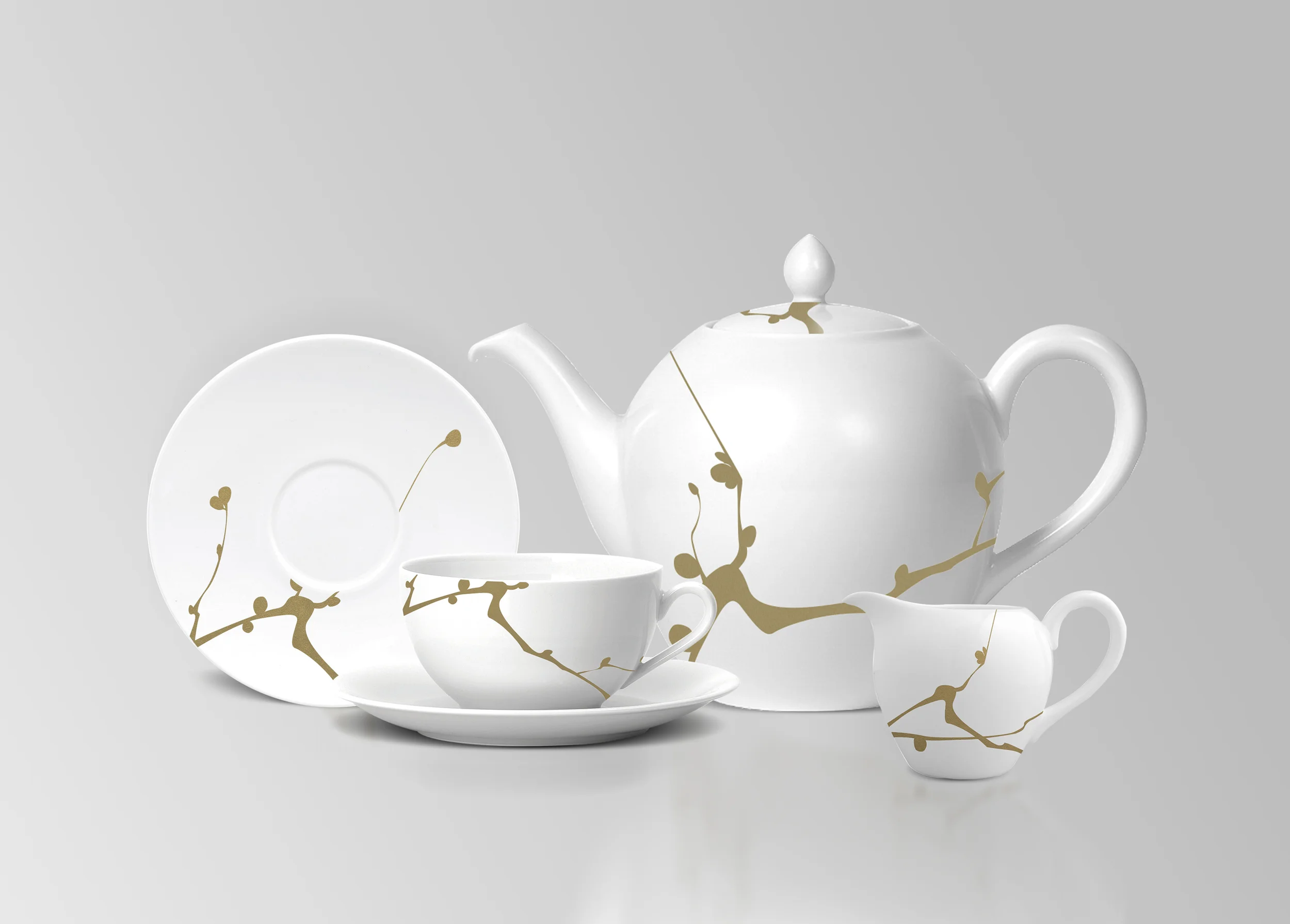 LaChine Tea Service set_2.jpg