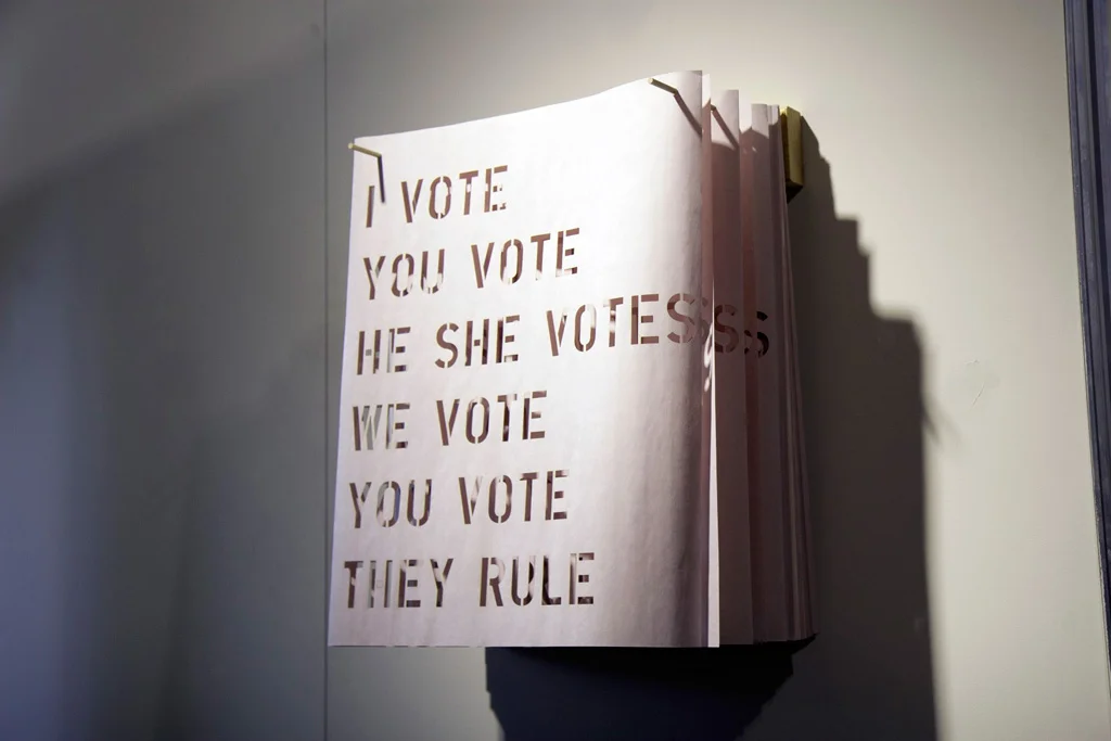 Christopher-Robbins-theyrule.jpg