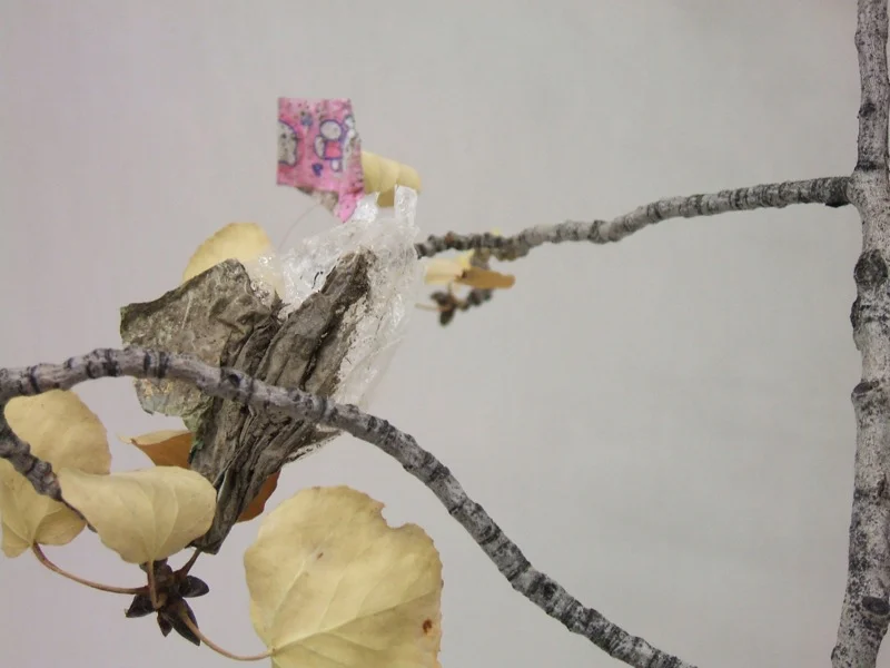 06trashtree.jpg