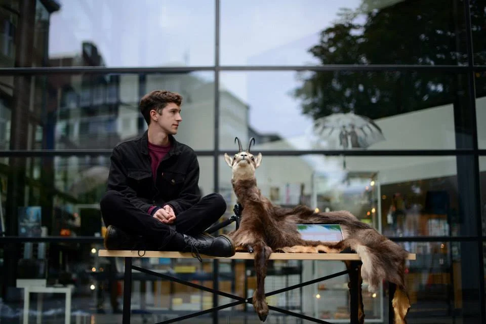 Hidde+Goat2_Volker Hartmann-Urbane Künste Ruhr.jpg