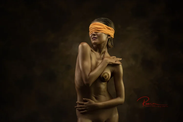 20170630 Sanna Gold1581-Edit.jpg