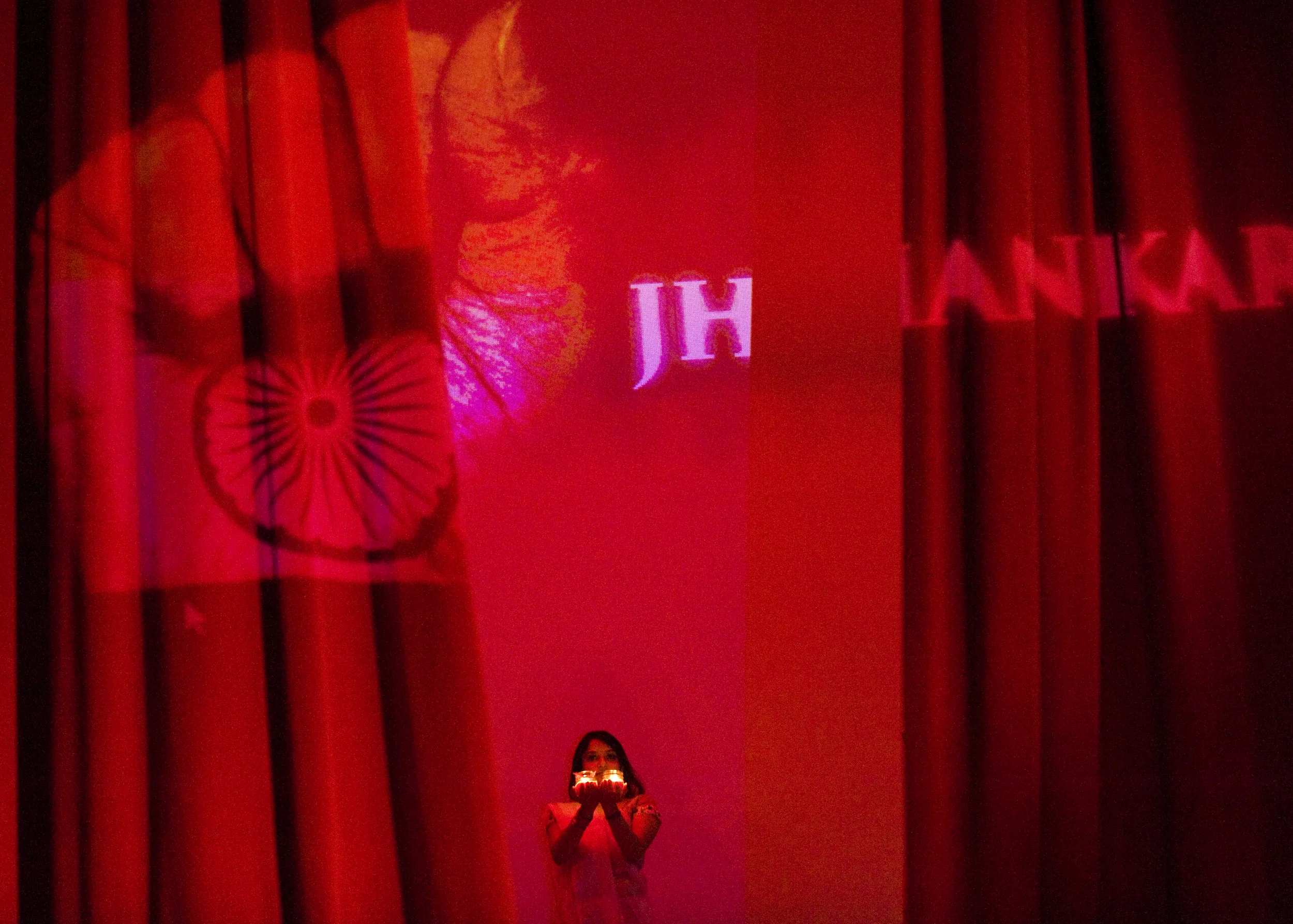 Houser_K_Jankhar_pictoral.jpg