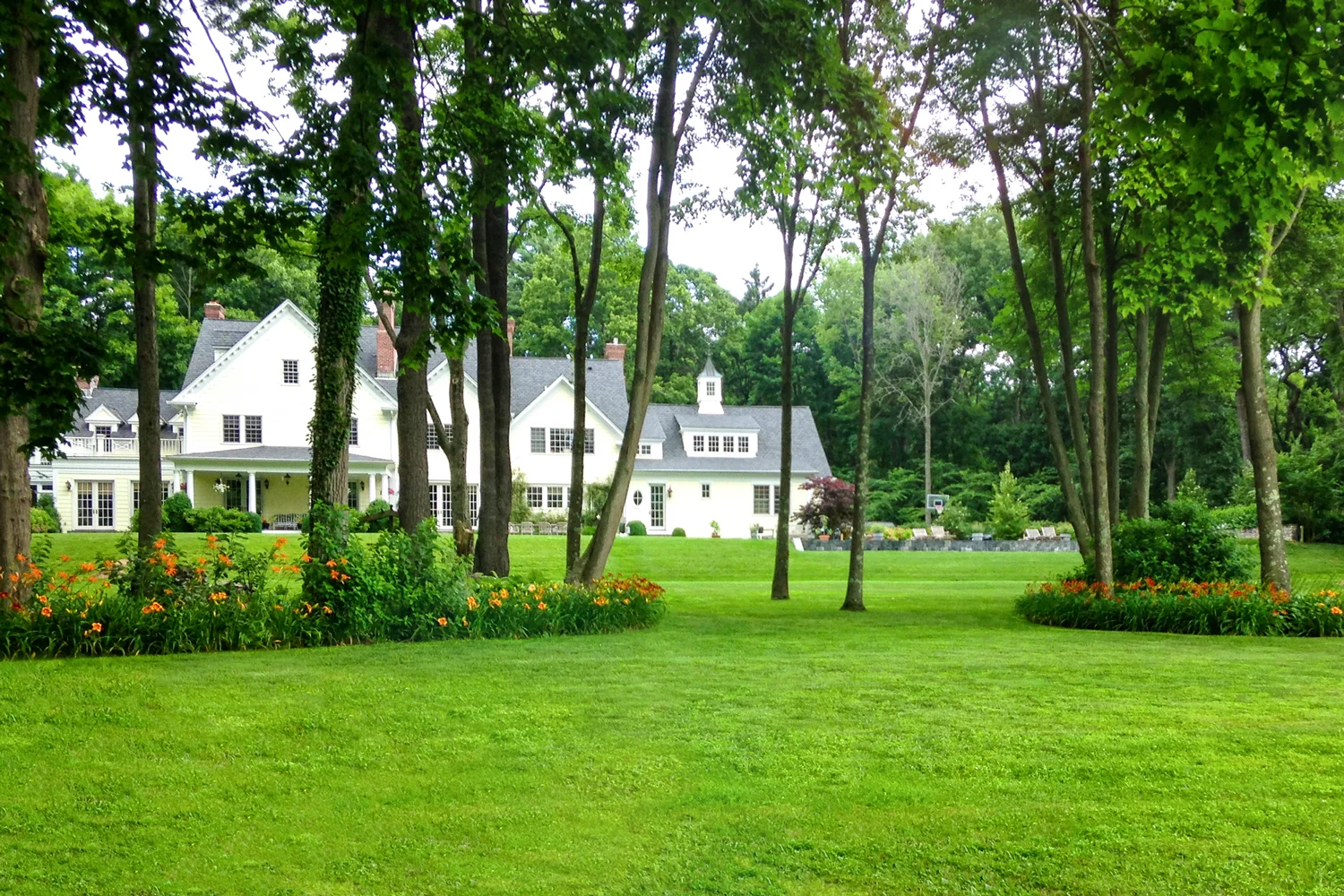 landscape-garden-design_spring-planting_long-island_li_ny_best-reviews_reputable-company.jpg