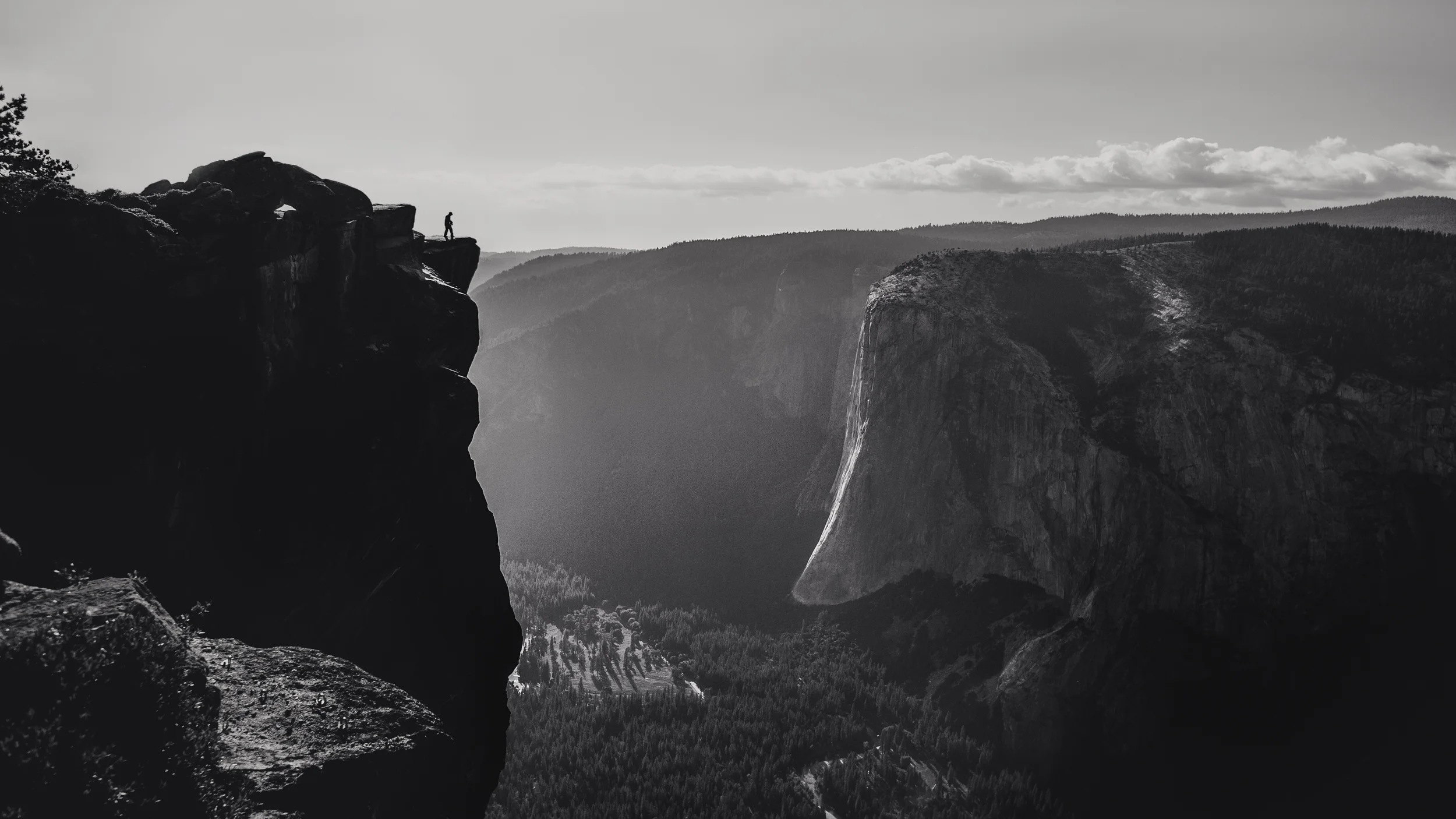 Taft Point - Yosemite National Park