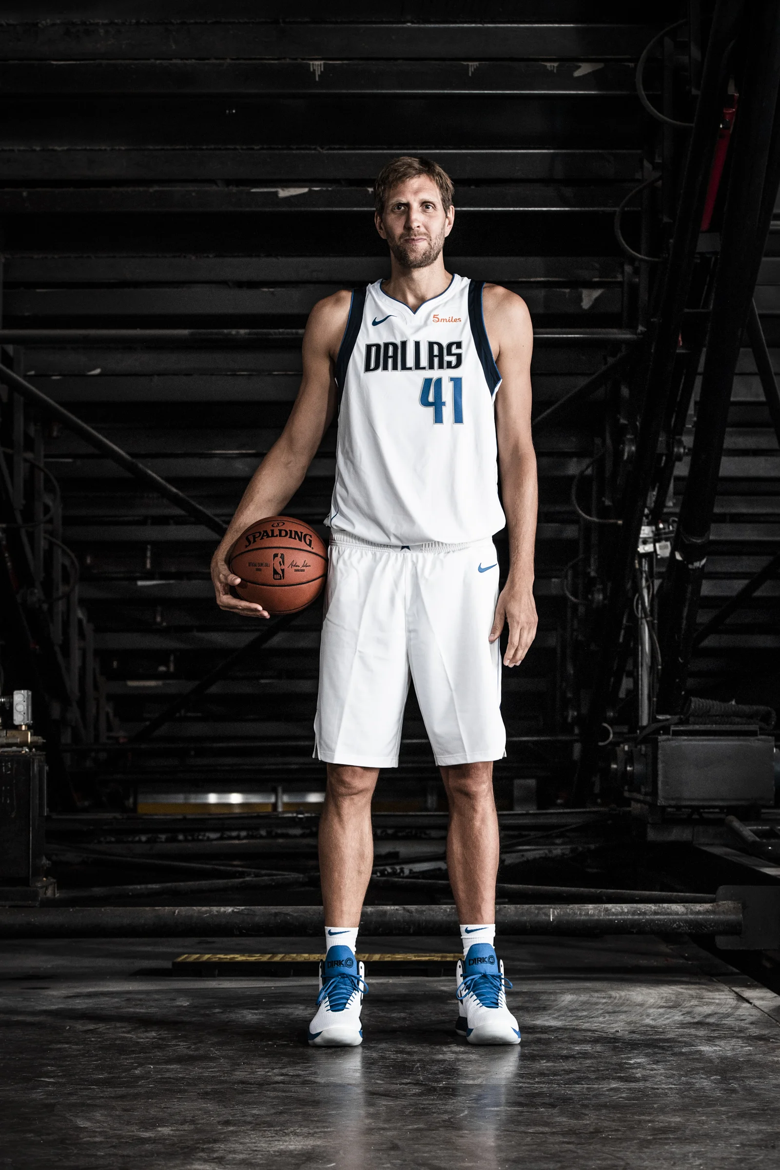 MAVS_NOWITZKI-5.jpg